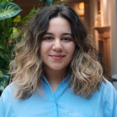 Zeynep Zati