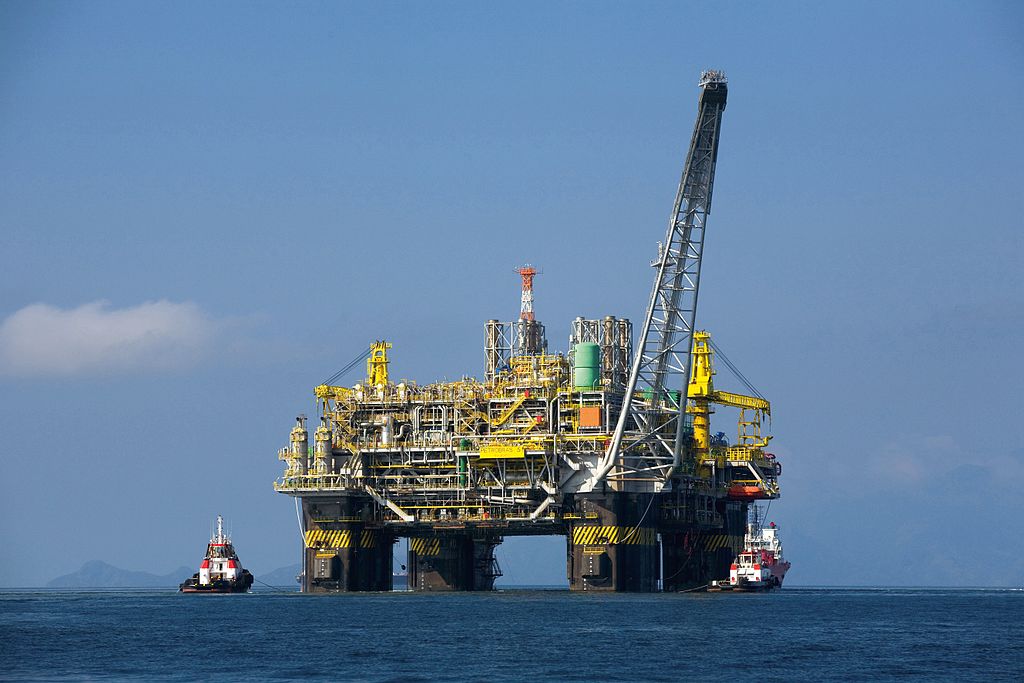 What Makes a Great Petroleum Engineer? Qualifications, Salary, and What’s New in the Field What Makes a Great Petroleum Engineer? Qualifications, Salary, and What’s New in the Field