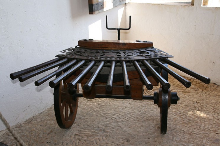 Mechanical Engineering in the Middle Ages: The Catapult, Mechanical Clocks and Many More we Never Knew About Mechanical Engineering in the Middle Ages: The Catapult, Mechanical Clocks and Many More we Never Knew About
