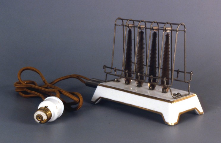 The History Behind the 15 Kitchen Appliances That Changed the Way We Live The History Behind the 15 Kitchen Appliances That Changed the Way We Live
