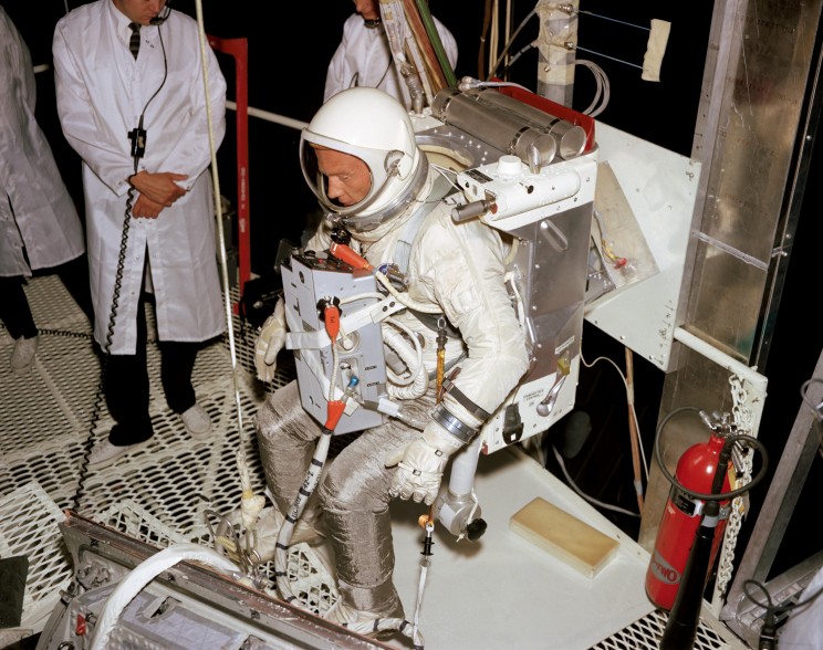 buzz aldrin gemini XII