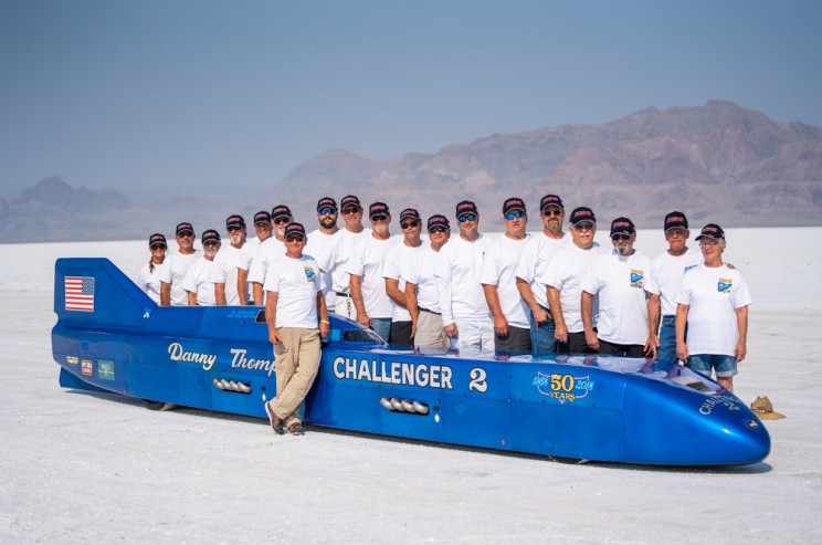 50-Year-Old Streamliner Set the New World Land Speed Record of 722.1 km/h