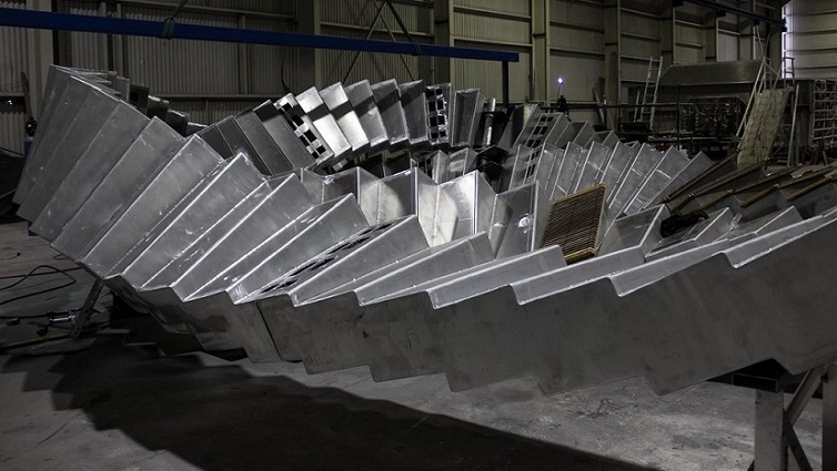 80-Year-Old Railway Station Escalators Are Turned Into A Striking Art Installation 80-Year-Old Railway Station Escalators Are Turned Into A Striking Art Installation