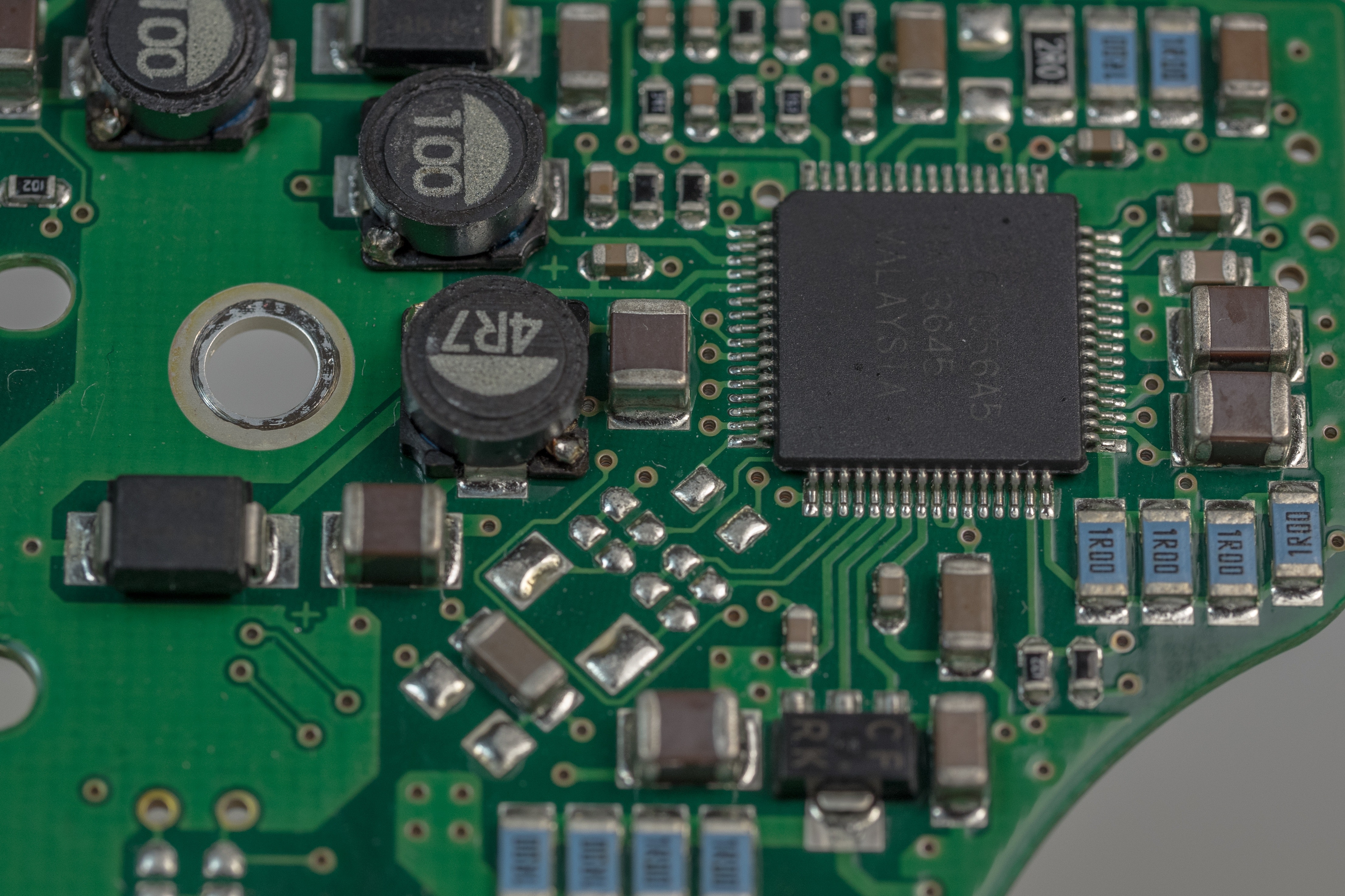 What Are Microcontrollers and Why Should You Care? What Are Microcontrollers and Why Should You Care?