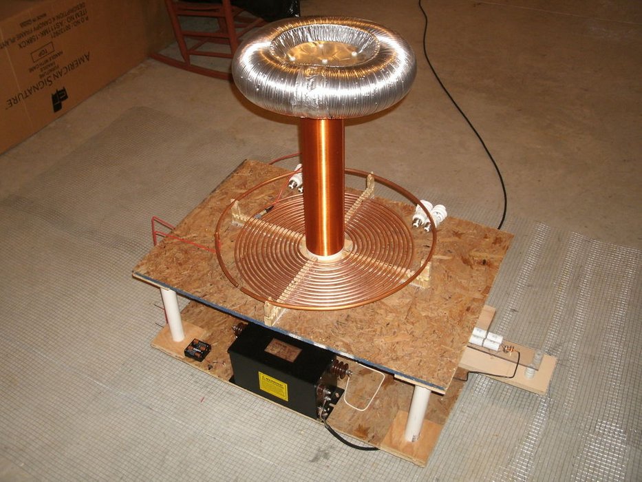 domestic engineering Tesla Coil