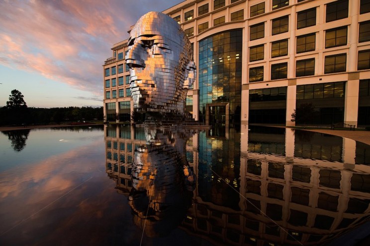 13 of the Most Creative Sculptures and Statues From Around the World 13 of the Most Creative Sculptures and Statues From Around the World