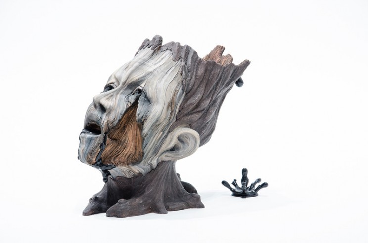 These Hyperrealistic Sculptures That Look Like Wood Are Actually Made of Ceramics These Hyperrealistic Sculptures That Look Like Wood Are Actually Made of Ceramics