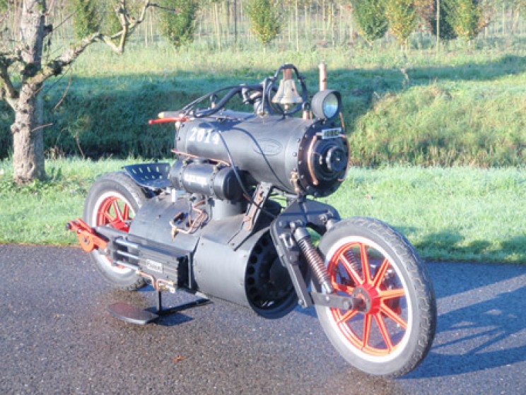 Steam Powered Motorbike Inspired by Jack Sparrow Steam Powered Motorbike Inspired by Jack Sparrow