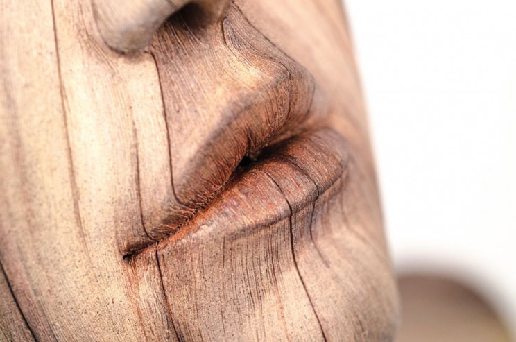 These Hyperrealistic Sculptures That Look Like Wood Are Actually Made of Ceramics These Hyperrealistic Sculptures That Look Like Wood Are Actually Made of Ceramics