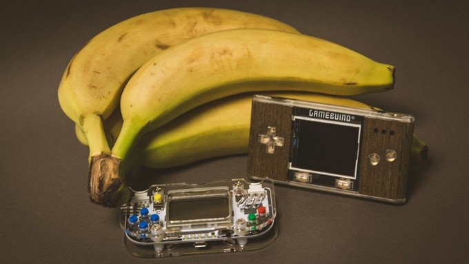 This Pocket-Sized Console Allows You to Create and Play Your Favorite Retro Games