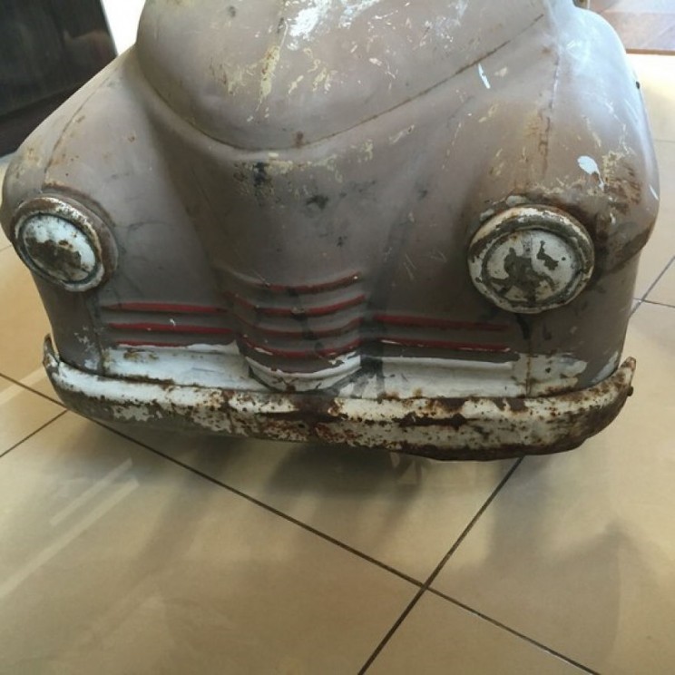 Old Russian Pedal Cars Undergo Brilliant Restoration Old Russian Pedal Cars Undergo Brilliant Restoration