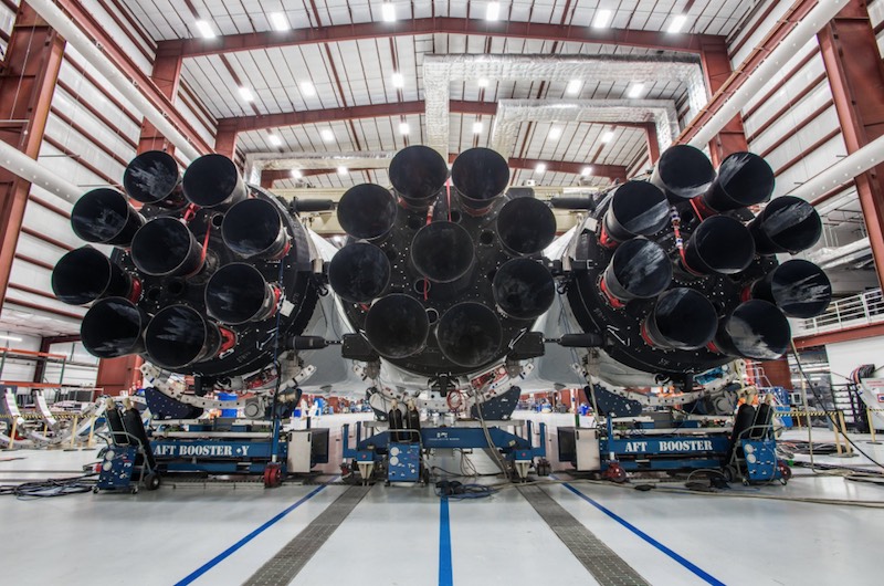 Elon Musk: "Falcon Heavy Launch Simulation Almost Ready" Elon Musk: "Falcon Heavy Launch Simulation Almost Ready"