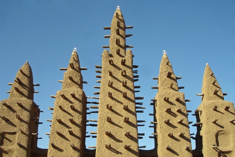 The Great Mosque of Djenné: The World's Largest Mud-Brick Structure The Great Mosque of Djenné: The World's Largest Mud-Brick Structure