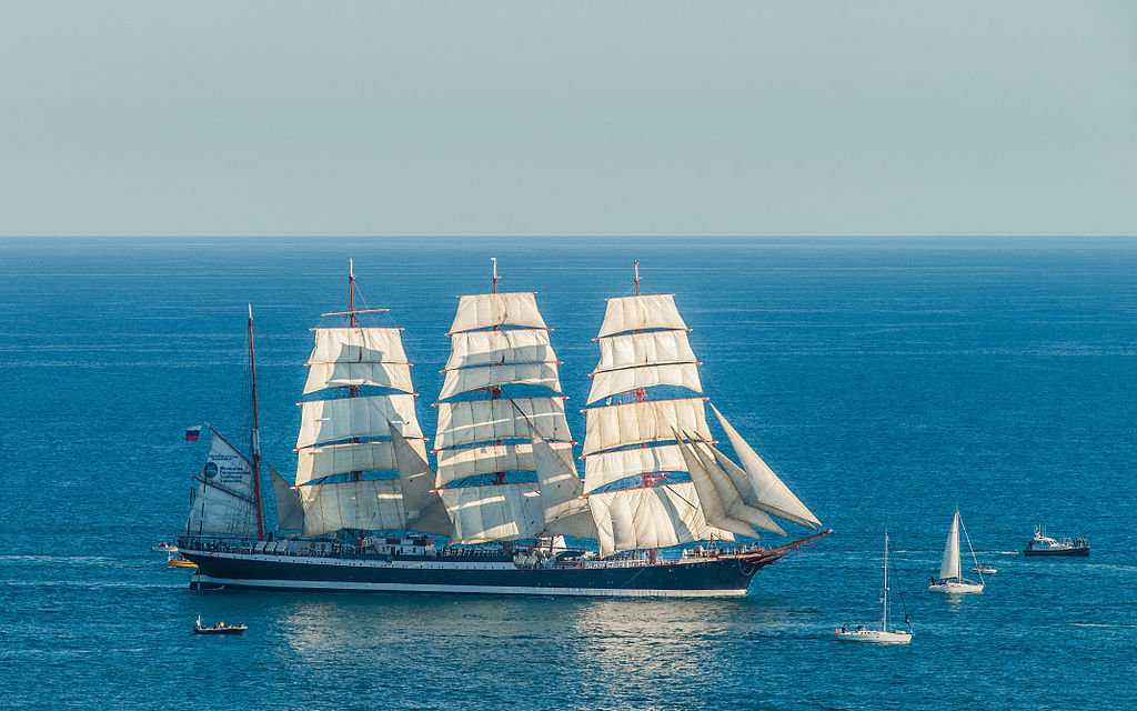 13 Most Beautiful Sailing Ships of All-Time That Will Give You Travel Envy 13 Most Beautiful Sailing Ships of All-Time That Will Give You Travel Envy