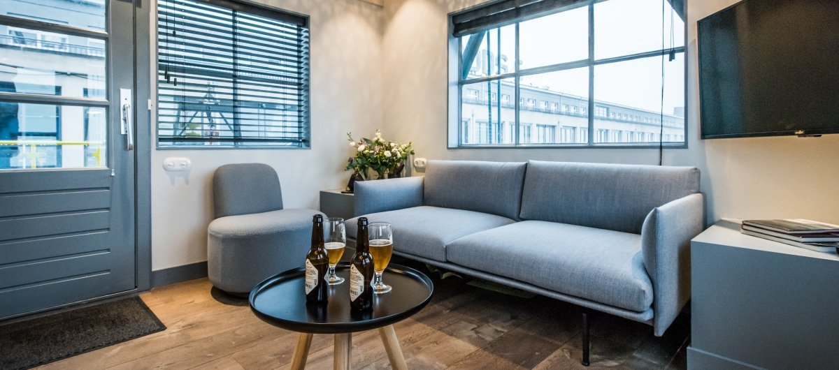This Old Crane Is Converted into a Luxurious Two Bedroom Apartment This Old Crane Is Converted into a Luxurious Two Bedroom Apartment
