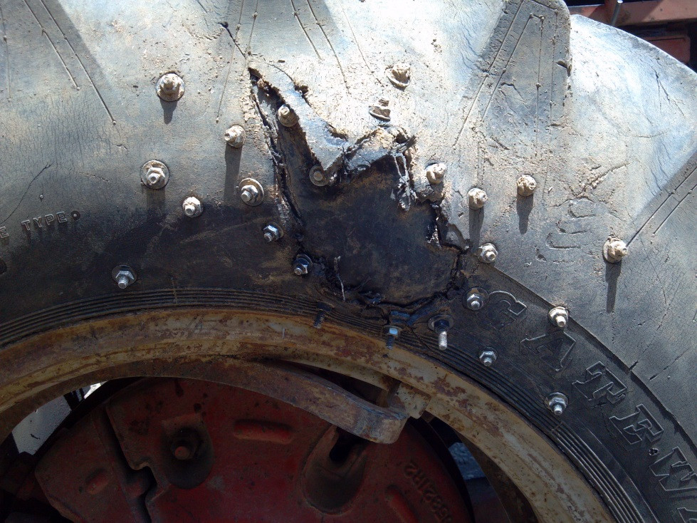 11 Times a Flat Tire didn't Stop Somebody from Moving 11 Times a Flat Tire didn't Stop Somebody from Moving