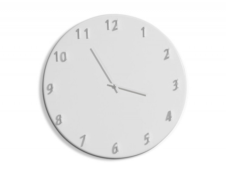 17 Wall Clock Designs That Are Sure to Turn Heads in Your Home 17 Wall Clock Designs That Are Sure to Turn Heads in Your Home