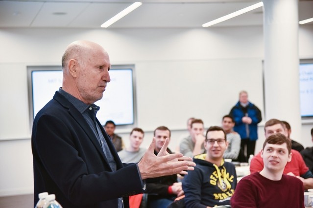 MIT Welcomes First Cohort of “Hybrid” Masters Students