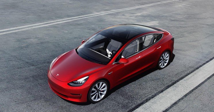 Tesla Shifts Gears, Won't Sell $35,000 Model 3 Online