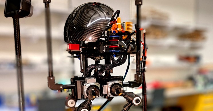 robot that can run and jump