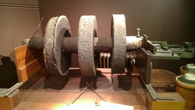 myths about Tesla induction coil