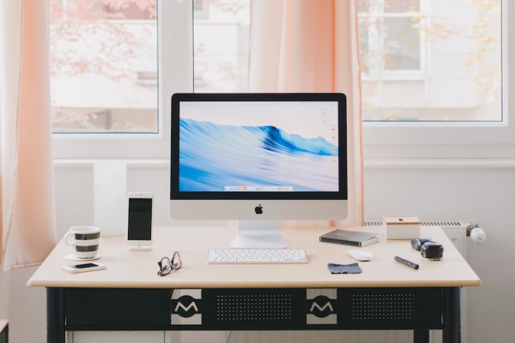 11 Easy Ways You Can Improve Your Workplace's Carbon Footprint 11 Easy Ways You Can Improve Your Workplace's Carbon Footprint