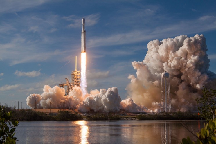 Everything You Need to Know about SpaceX’s First Falcon Heavy Flight Everything You Need to Know about SpaceX’s First Falcon Heavy Flight