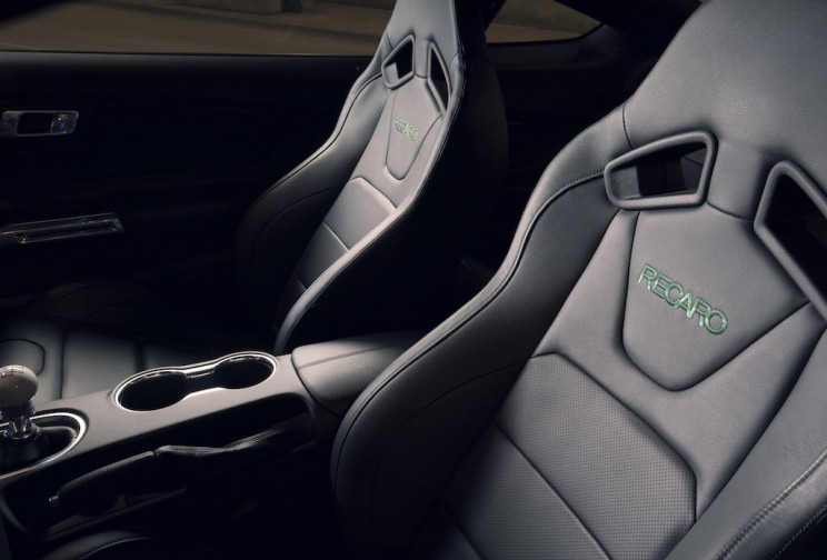 Ford Unveils New Mustang Inspired by Steve McQueen's 1968 Movie "Bullitt" Ford Unveils New Mustang Inspired by Steve McQueen's 1968 Movie "Bullitt"