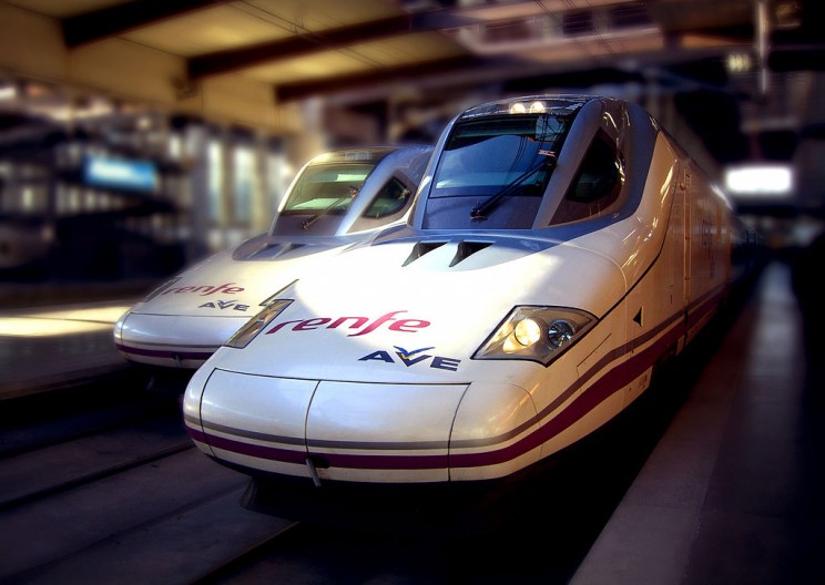 Top 10 Most Performant High-Speed Rail Trains of the World Top 10 Most Performant High-Speed Rail Trains of the World