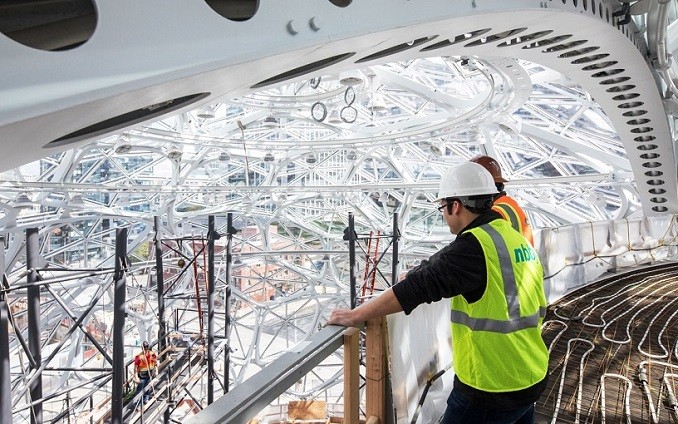 Amazon Finally Unveils Spheres, Their New Natural, Domed Work Spaces Amazon Finally Unveils Spheres, Their New Natural, Domed Work Spaces
