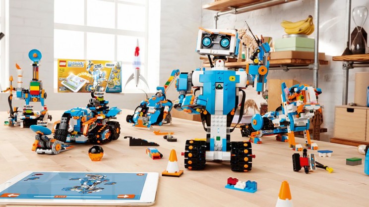 Lego and Tencent Team up to Develop Online Games for Chinese Children Lego and Tencent Team up to Develop Online Games for Chinese Children