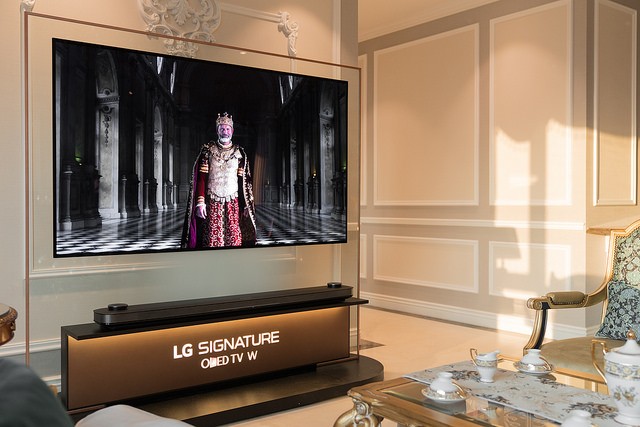 The 6 Smartest TVs From 2017