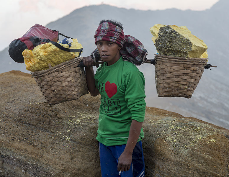 The Mystery of Blue Lava and the Kawah Ijen Volcano The Mystery of Blue Lava and the Kawah Ijen Volcano