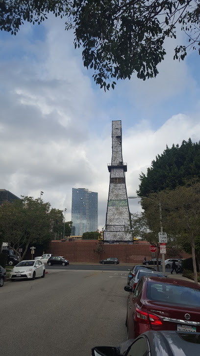Beverly Hills Derrick LA Hidden Oil Well Beverly Hills
