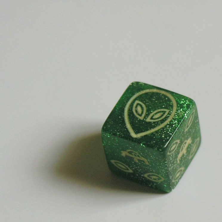 Uranus alien dice