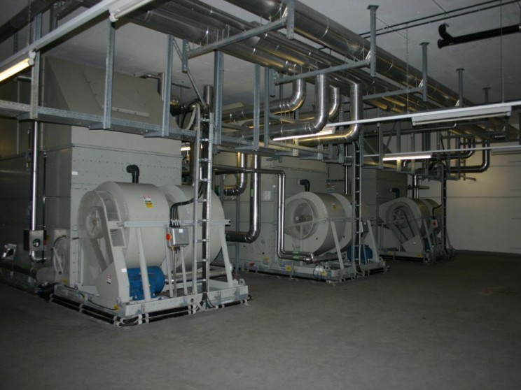 Generatos CyberBunker Generators