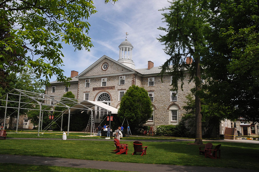 Top 17 Greenest University Campuses Around the World Top 17 Greenest University Campuses Around the World
