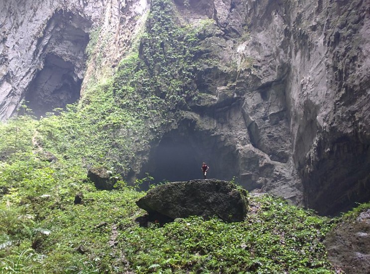 The World’s Largest Cave Sat Undiscovered for Millennia The World’s Largest Cave Sat Undiscovered for Millennia