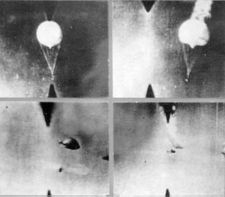 Balloon bombs seen from the ground Balloon bombs spotted