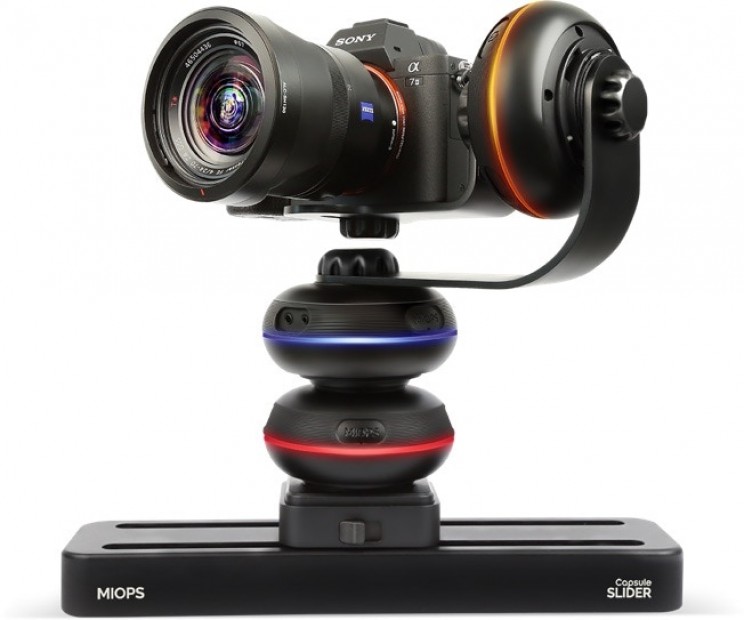 This Versatile Motion Box Lets Anyone Capture Smooth, Professional Shots This Versatile Motion Box Lets Anyone Capture Smooth, Professional Shots