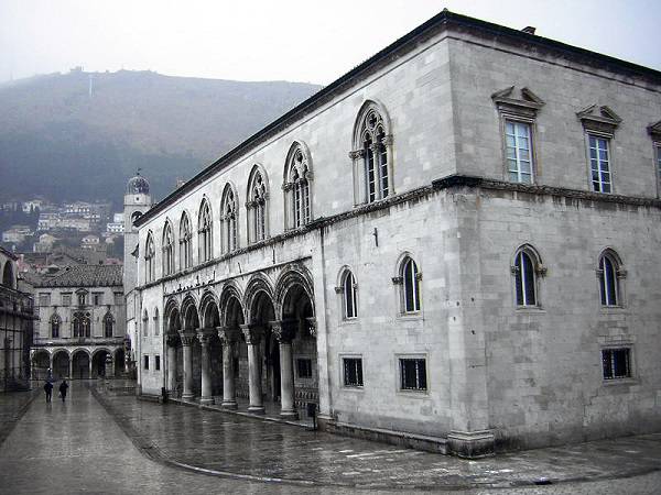 The 39 Greatest Constructions of Gothic Architecture in the World The 39 Greatest Constructions of Gothic Architecture in the World