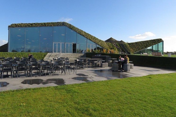 15 Interesting Green Roofs From Around the World 15 Interesting Green Roofs From Around the World