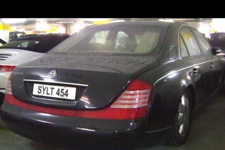 7 Super Expensive Cars That Were Abandoned