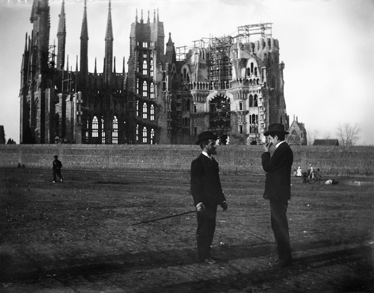 11 Things You Should Know Before Visiting Antoni Gaudí’s La Sagrada Familia