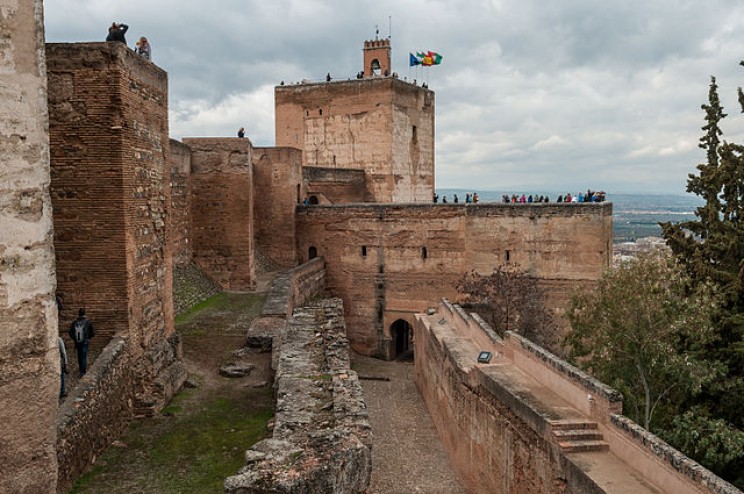 The Alhambra Fortress: A Stunning Relic of Spain's Moorish Past The Alhambra Fortress: A Stunning Relic of Spain's Moorish Past