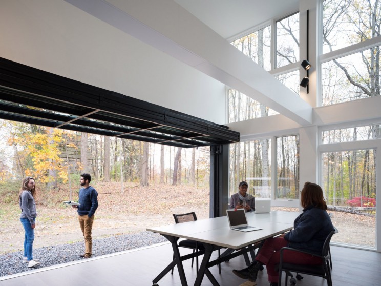 This $200K University Building Is Made of 4 Recycled Shipping Containers This $200K University Building Is Made of 4 Recycled Shipping Containers