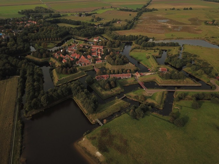 21 of the Great Fortresses Around the World 21 of the Great Fortresses Around the World