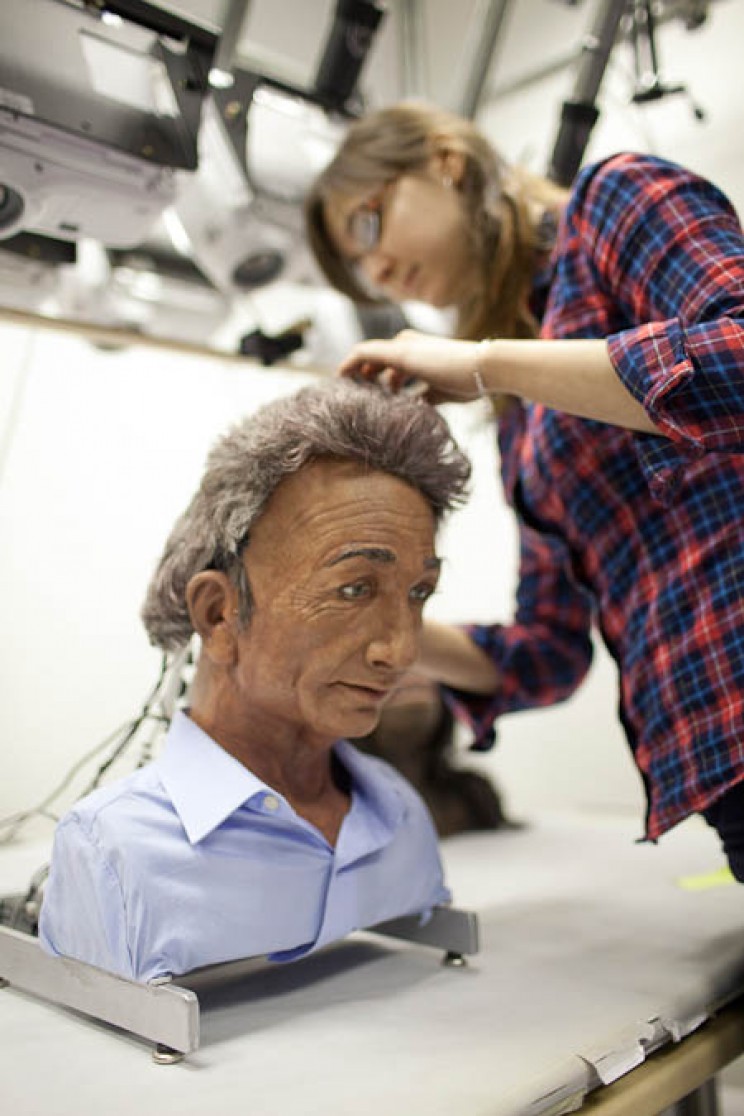 This Robot Can Read and Interpret Human Facial Expressions This Robot Can Read and Interpret Human Facial Expressions