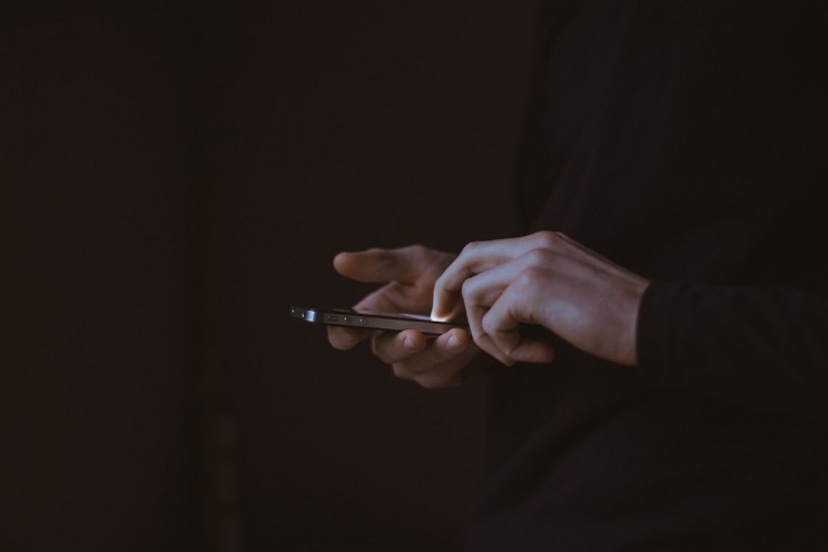11 Easy Ways to Reduce Your Screen Time 11 Easy Ways to Reduce Your Screen Time