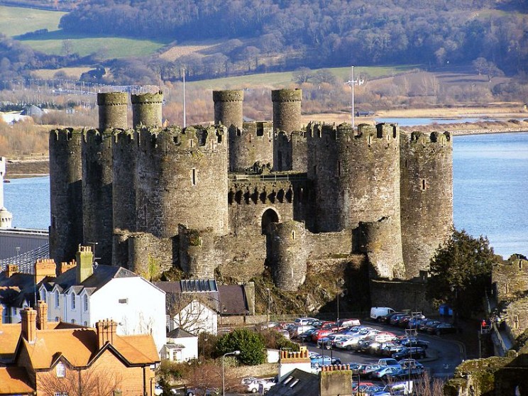 21 of the Great Fortresses Around the World 21 of the Great Fortresses Around the World